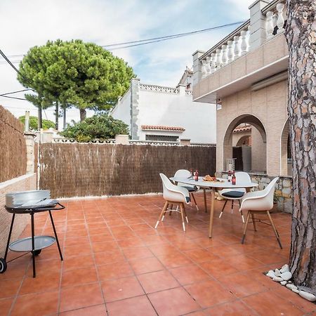 Casa Samara Villa Castelldefels Exterior photo